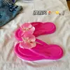 Producto popular transfronterizo del Sudeste Asiático: Chanclas de verano para mujer, estilo dopamina casual, para vacaciones, con diseño de orquídea mariposa, sandalias de playa