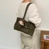 Bolso de Nicho Retro Francés para Mujer 2026 Nuevo de Cuero Suave Versátil de Moda Bolso de Mano Tote Bolso de Hombro Único Transversal de Moda