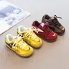 Tênis Retrô de Tela Infantil 2026 Nova Coleção Primavera Sapatos Casuais para Meninos Tênis de Treino Leves e Respiráveis para Meninas