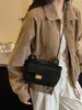 Bolso de Hombro y Cruzado Pequeño Acolchado con Cadena Estilo Chanel, Versátil Elegante de Alta Gama, Nuevo Otoño 2026