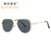Nuevas gafas de sol con montura de sapo 9510, gafas de sol retro modernas europeas y americanas, gafas de sol casuales para conducir en el extranjero para hombres y mujeres.