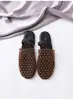 Mocasines de Malla Estilo Francés para Mujer, Nuevo Modelo Verano 2026, Adecuados para Usar con Faldas, Sandalias Planas de Pescador de Nicho