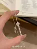 Pulsera de Flor de Perla y Circonita de Lujo Ligero para Mujer, Exquisita, Elegante, Dulce, Sofisticada, De Alta Gama, Lujo Ligero, Joyería de Nicho