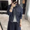 Camisa jeans Friends estilo coreano! Jaqueta-camisa estilosa, emagrecedora, azul escuro, oversized para mulheres