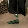 Tres Alturas~Nuevos Tacones Altos Retro de Gamuza Puntiagudos con Corte en V para Mujer, Zapatos de Salón Versátiles para el Trabajo, Estilizados, de Boca Baja, con Temperamento