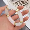 Pulseira Aberta Irregular de Acrílico, Pulseira Exagerada de Personalidade Transfronteiriça, Joia de Design Simples de Nicho de Alto Padrão para Mulheres