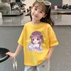 Camiseta de algodão puro de manga curta para meninas, novo estilo verão 2026, estampa de desenho animado, top estiloso e versátil de meia-manga para crianças mais velhas