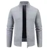 Otoño Invierno Nuevo Suéter Abrigo de Lana Casual para Hombre con Cuello Alto Versátil Forro Polar Color Sólido Casual Talla Grande Cárdigan Suéter Hombre