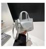 Bolso Bandolera Cuadrado Pequeño de Personalidad Moderna Coreana y Japonesa para Mujer 2025 Nueva Moda Nicho de Alta Calidad Versátil Bolso de Hombro