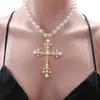 Tendencia de moda de joyería transfronteriza europea y americana collar de cruz de perla de imitación versátil clásico estilo ins cadena para clavícula