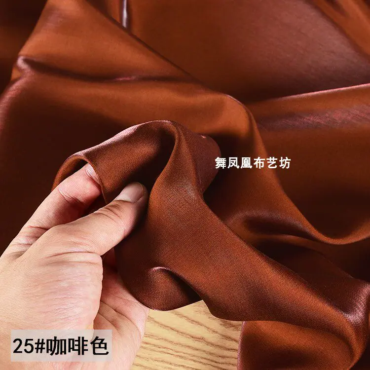 咖啡色 (3).jpg