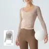 Conjunto de yoga de alta qualidade para mulheres, primavera e outono, top de manga longa com proteção solar, calça de yoga de cintura alta com efeito bumbum de pêssego, fitness Pilates