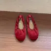 Zapatos planos de terciopelo plisados con lazo estilo francés vintage para mujer, nueva colección otoño/invierno 2026, bailarinas de noche