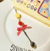 Nuevo [Pan con Mermelada] Comida de Simulación Juego para Celular Cadena para Auriculares Colgante para Bolso Llavero Todo Fósforo Joyería Cordón