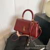 Bolsas de Moda Tendência para Mulheres Deste Ano 2026 Nova Elegante Versátil Ombro Transversal Pequena Quadrada