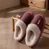 Pantuflas de Algodón Impermeables Cálidas Otoño/Invierno PU para Mujer 2026 Nuevo Estilo para el Hogar Interiores con Felpa Gruesa Antideslizantes Pantuflas de Algodón para Hombre