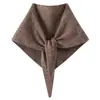 Bufanda triangular de cachemira, calentador de cuello tejido para mujer, chal de nuevo estilo otoño/invierno, bufanda de abrigo, pañuelo cuadrado pequeño
