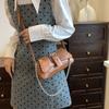 Bolsas Retro de Design de Nicho 2026 Novo Modelo Bolsas Femininas Versátil Bolsa Transversal Corrente no Ombro Sob o Braço Pequena Bolsa Quadrada