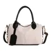 Bolso de mano versátil transfronterizo, nuevo diseño 2026, estilo de nicho, de alta calidad, ligero y lujoso bolso de hombro para mujer