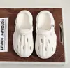 Zapatos con Agujeros para Uso Exterior para Hombre Verano 2024 Nuevos Zapatos Deportivos Chanclas Sandalias Antideslizantes para Conducir para Hombres y Mujeres