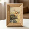 Marco de fotos vintage estilo europeo de lujo ligero 6 8 pulgadas con bordes tallados exquisitos, marco de fotos decorativo de escritorio, pieza decorativa de alta gama