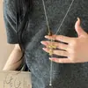 La Diosa de la Belleza Desciende~ Collar Cruzado Dorado Vintage para Mujer, Nuevo Estilo de Nicho, Exquisita Cadena para Suéter de Alta Gama