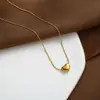 Collar de Corazón Pequeño Estilo Nuevo 2025 Diseño de Nicho de Alta Gama Cadena Sencilla y Elegante para la Clavícula para Mujeres