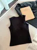 3802 Principios de Otoño Estilo Coreano Versátil Ajustado Cuadrado Tirante Ancho Camisola para Capas o Ropa Exterior con Copa Fija