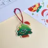 Chaveiros de Natal fofos, perfeitos para estudantes, com designs de Papai Noel e boneco de neve, ideais como decorações de Natal e pequenos presentes.