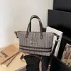 Bolso de Mano de Moda Versátil con Diseño de Nicho Transfronterizo para Mujer Modelo Nuevo 2026 Bolso de Hombro Cruzado Casual Simple de Alto Valor