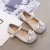 Zapatos de Princesa con Pedrería para Niñas Moda 2026 Verano Nuevo Estilo Zapatos Bajos Individuales para Niños Mayores con Lazo Zapatos de Piel con Cristal