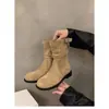 Botas Plissadas Chuyuji Sapatos Femininos Plus Size Botas de Meia-Estação Primavera e Outono Botas Martin Botas Femininas de Cano Médio Botas Femininas de Cano Baixo Planas