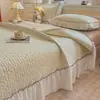 Juego de tres piezas de cubrecama de algodón estilo griego retro, sábana acolchada de encaje engrosada, algodón puro de doble cara antideslizante