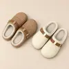 Chinelos de algodão para mulheres, outono e inverno, uso doméstico, interno, sola grossa de EVA, antiderrapante, quentes, forrados com pelúcia, chinelos de primavera e outono, casal, homens