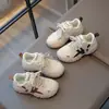 Tênis de corrida infantil, estilo retrô, antiderrapante, calçados casuais de sola macia para meninos, tênis estilo pai novo para meninas, tênis esportivos infantis 2026, coleção de primavera