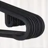 Percha simple antideslizante blanca y negra soporte para secar ropa balcón armario almacenamiento percha de plástico percha para ropa húmeda y seca