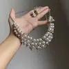 Set de Collar y Pendientes Retro de Perlas Brillantes con Diamantes Transfronterizo Europeo y Americano, Lujo Ligero, Gama Alta, Diseño Resistente Cadena para Clavícula
