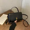 Bolso Pequeño Cuadrado de Alta Gama Nuevo 2026 para Mujer, Bolso de Hombro y Cruzado para el Trabajo, Diseño de Nicho, Bolso de Mano de Moda Versátil