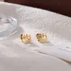 Pendiente de Hélice para Hueso de Oreja con Tornillo de Acero Titanio, Gato con Diamantes, Saturno, Estilo Dulce-Genial, Pendientes de Diseño de Nicho de Moda Estilo Ins