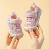 Sapatos Caminhador para Bebê 2026 Verão Malha Vazada Sapatos de Bebê para Interior Meninos Sapatos Funcionais Solado Leve Estável Sapatos para Meninas