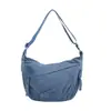 Bolsas de ombro lisas estilo francês para atacado, modernas e versáteis, com um toque de luxo, adequadas para estudantes e com grande capacidade e design crossbody.