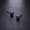 Aretes Stud para Hombre Ins Tendencia Nicho Simple Diseño Individual para Hombre Mini Pequeño Palo de Oreja Distintivo para Hombre Nicho Versátil Pendientes