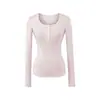 Camiseta de Manga Larga con Cuello Henry Estilo Puro Deseo Ceñida a la Cintura para Mujer 2026 Primavera Nueva Moda Versátil Ajustada Camiseta Básica