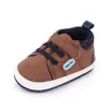 Zapatos de bebé primavera y otoño 0-1 año zapatos para bebé niño suela blanda velcro casual para niño pequeño 2582