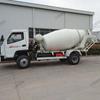 Camión revolvedor de concreto subterráneo certificado para seguridad de carbón en stock Camión revolvedor de concreto subterráneo KJC-5