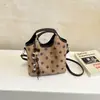 Bolso de Hombro Cruzado Estilo Francés con Lunares Transfronterizo Modelo Nuevo 2026 Bolso de Mano Simple y Elegante para el Uso Diario