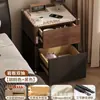 Cofre Inteligente Residencial com Mesa de Cabeceira Integrada, Cofre Antifurto Protegido por Senha, Armário Multifuncional para Quarto com Carregamento Sem Fio