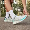 Zapatillas de Correr Hongxing Erke Jingzhe 2 Verano Nuevas Suela Suave Amortiguación Zapatillas para Trotar Resistentes al Desgaste Antideslizantes Zapatos de Hombre Zapatos Deportivos