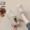 Mocassins, sapatos de solado único, solado macio, leves, estilo britânico, sapatos femininos de couro 2026, novos de solado plano, de uso duplo, couro macio, com cadarço, antiderrapante