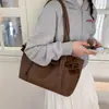 Bolsa Grande Capacidade Transfronteiriça para Mulheres 2025 Nova Bolsa de Mão de Nicho para o Dia a Dia Bolsa Tote Elegante Simples Bolsa de Ombro para Sob o Braço